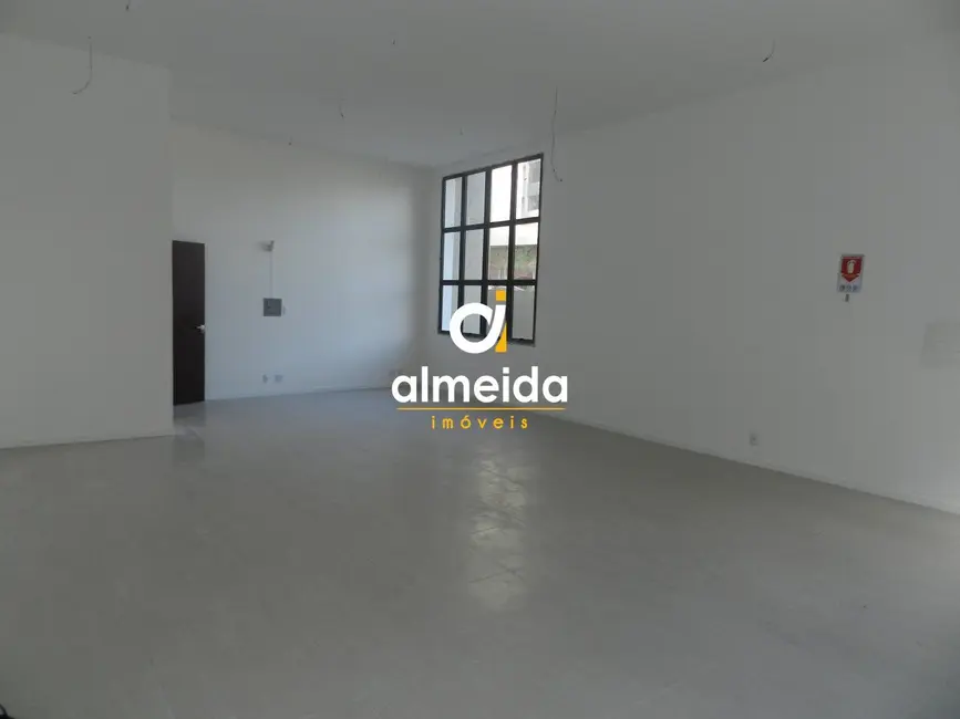 Sala Comercial à venda, 67m2 em Nossa Senhora de Lourdes, Santa Maria - RS - imagem 9 Foto 9 de Sala Comercial à venda, 67m2 em Nossa Senhora de Lourdes, Santa Maria - RS