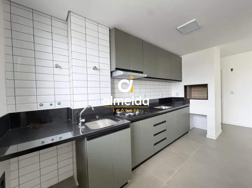 Foto 4 de Apartamento com 2 quartos para alugar, 77m2 em Centro, Santa Maria - RS