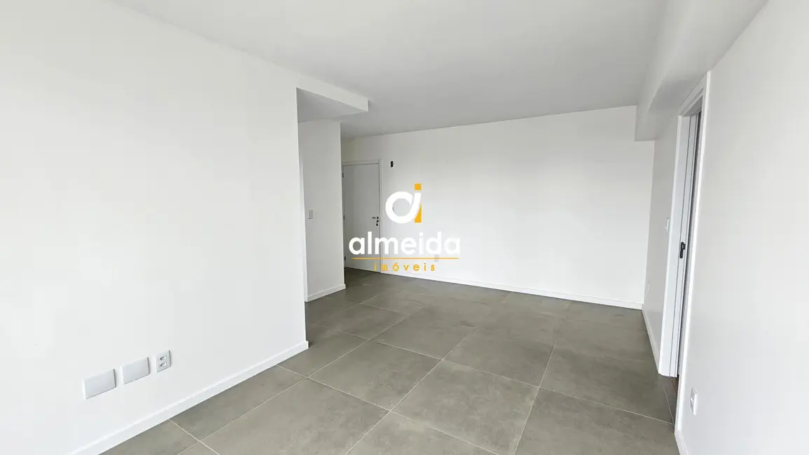 Apartamento com 2 quartos para alugar, 77m2 em Centro, Santa Maria - RS - imagem 6 Foto 6 de Apartamento com 2 quartos para alugar, 77m2 em Centro, Santa Maria - RS