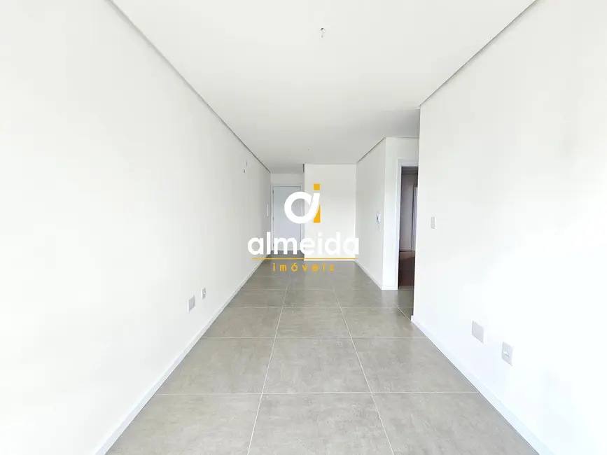 Foto 4 de Apartamento com 2 quartos à venda, 73m2 em Nossa Senhora das Dores, Santa Maria - RS