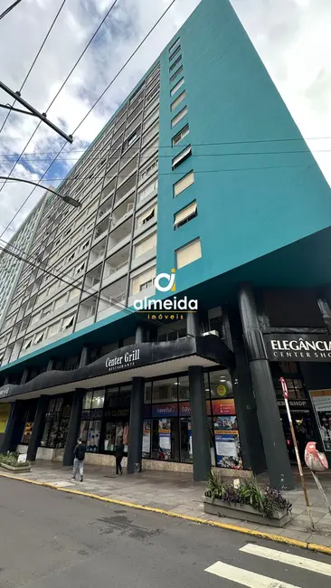 Foto 2 de Apartamento com 3 quartos à venda, 97m2 em Centro, Santa Maria - RS