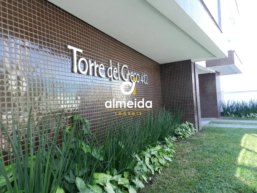 Foto 3 de Apartamento com 2 quartos à venda, 91m2 em Nossa Senhora de Lourdes, Santa Maria - RS