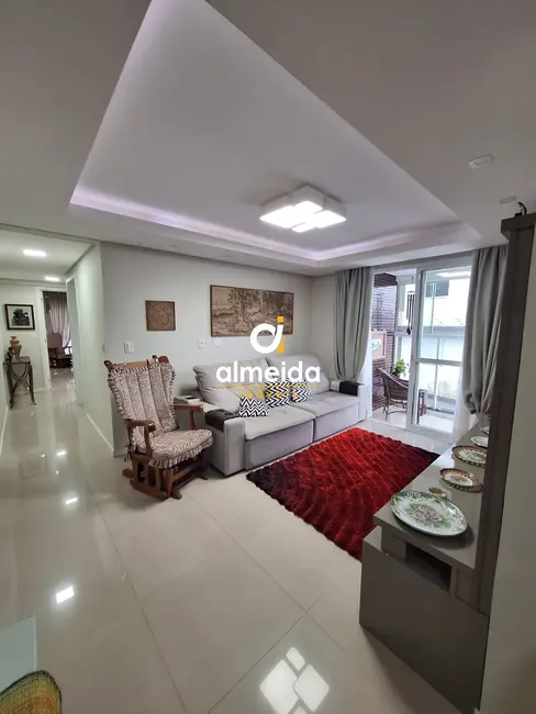 Foto 4 de Apartamento com 2 quartos à venda, 91m2 em Nossa Senhora de Lourdes, Santa Maria - RS