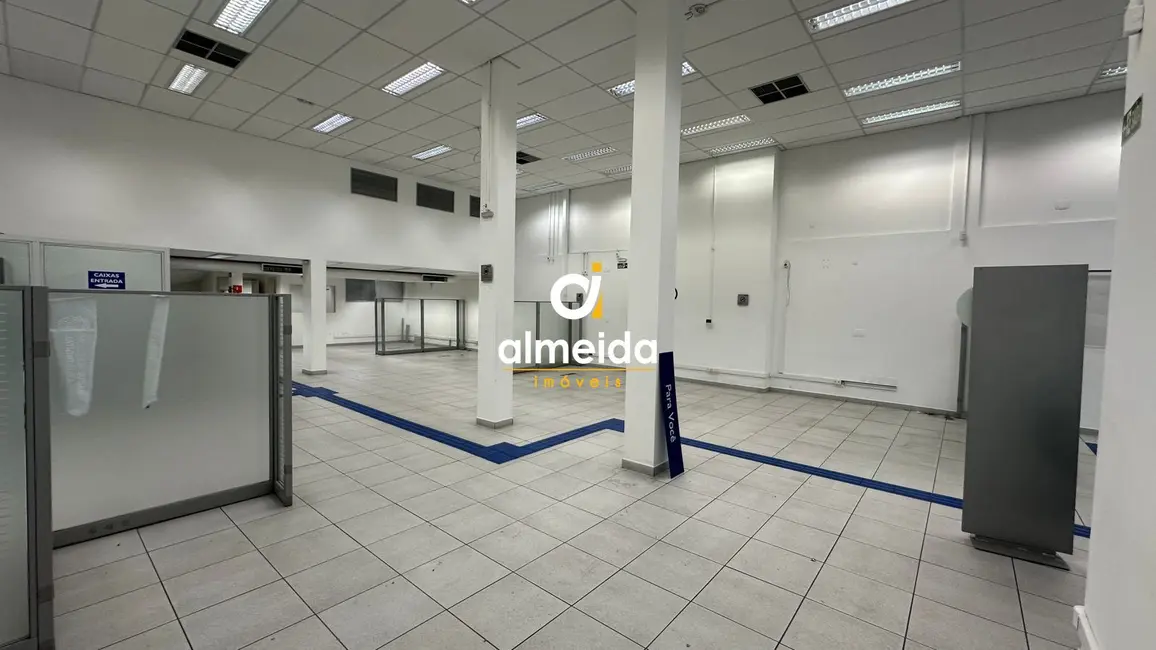 Foto 8 de Sala Comercial com 1 quarto para alugar, 755m2 em Centro, Santa Maria - RS