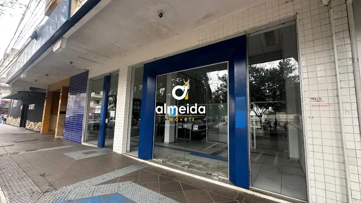 Foto 1 de Sala Comercial com 1 quarto para alugar, 755m2 em Centro, Santa Maria - RS