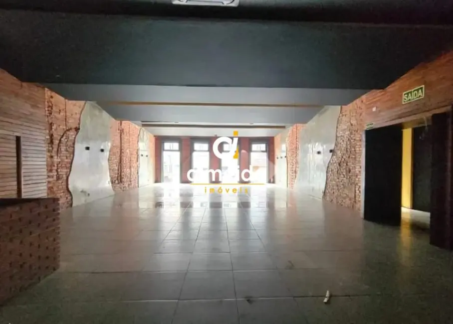 Sala Comercial com 1 quarto para alugar, 377m2 em Bonfim, Santa Maria - RS - imagem 3 Foto 3 de Sala Comercial com 1 quarto para alugar, 377m2 em Bonfim, Santa Maria - RS