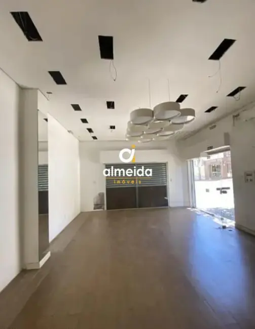 Loja com 1 quarto para alugar, 75m2 em Centro, Santa Maria - RS - imagem 7 Foto 7 de Loja com 1 quarto para alugar, 75m2 em Centro, Santa Maria - RS