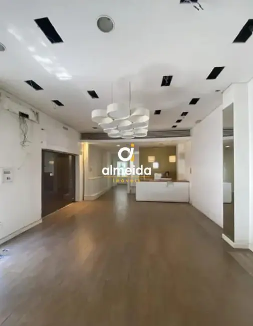 Loja com 1 quarto para alugar, 75m2 em Centro, Santa Maria - RS - imagem 4 Foto 4 de Loja com 1 quarto para alugar, 75m2 em Centro, Santa Maria - RS