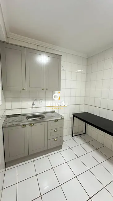 Apartamento com 2 quartos para alugar, 80m2 em Centro, Santa Maria - RS - imagem 9 Foto 9 de Apartamento com 2 quartos para alugar, 80m2 em Centro, Santa Maria - RS