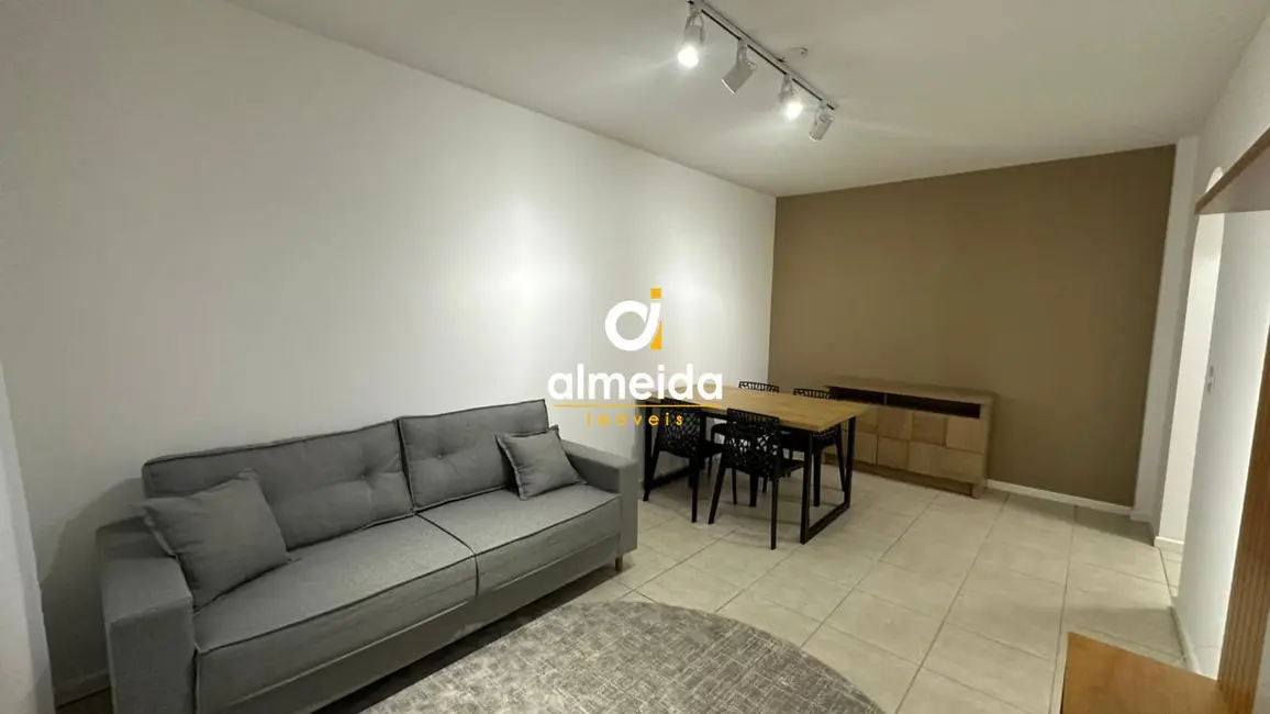 Apartamento com 2 quartos para alugar, 80m2 em Centro, Santa Maria - RS - imagem 3 Foto 3 de Apartamento com 2 quartos para alugar, 80m2 em Centro, Santa Maria - RS