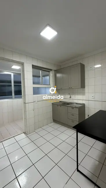 Apartamento com 2 quartos para alugar, 80m2 em Centro, Santa Maria - RS - imagem 7 Foto 7 de Apartamento com 2 quartos para alugar, 80m2 em Centro, Santa Maria - RS