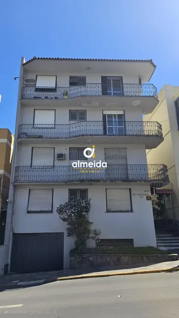 Foto 1 de Apartamento com 2 quartos à venda, 57m2 em Centro, Santa Maria - RS