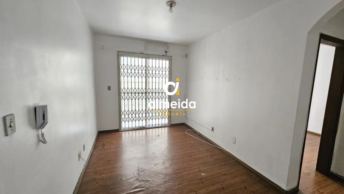 Foto 2 de Apartamento com 2 quartos à venda, 57m2 em Centro, Santa Maria - RS