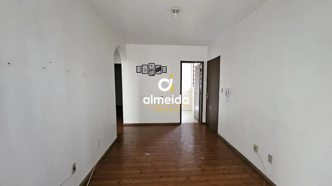 Foto 3 de Apartamento com 2 quartos à venda, 57m2 em Centro, Santa Maria - RS