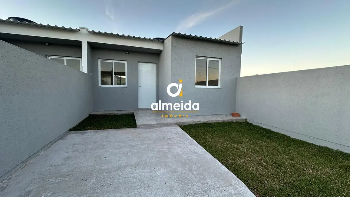 Casa com 2 quartos à venda, 50m2 em Tomazetti, Santa Maria - RS - imagem 2 Foto 2 de Casa com 2 quartos à venda, 50m2 em Tomazetti, Santa Maria - RS