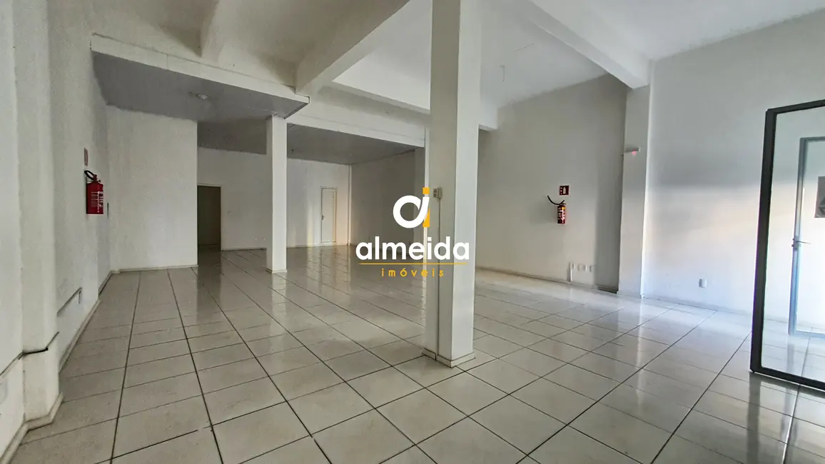 Foto 5 de Sala Comercial com 1 quarto para alugar, 125m2 em Centro, Santa Maria - RS