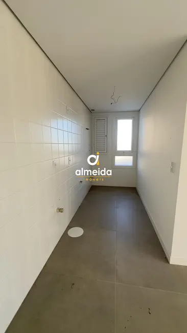 Foto 4 de Apartamento com 1 quarto à venda, 39m2 em Camobi, Santa Maria - RS