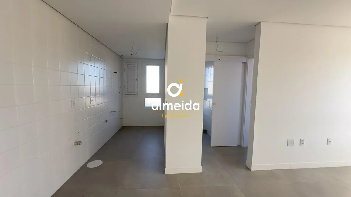 Foto 3 de Apartamento com 1 quarto à venda, 39m2 em Camobi, Santa Maria - RS