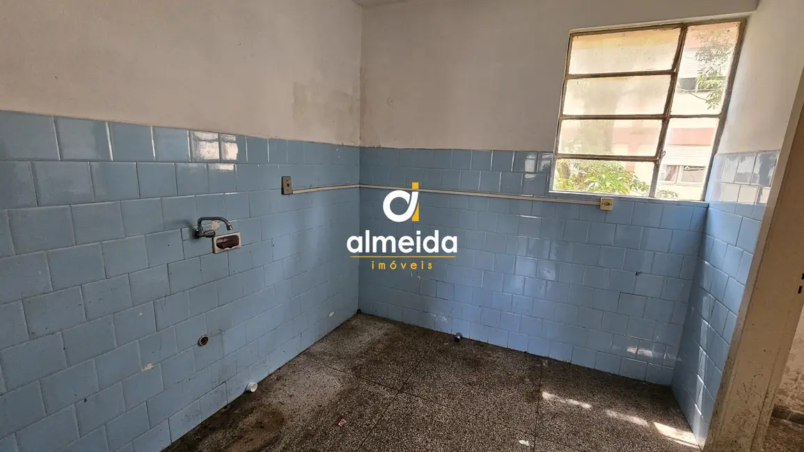 Apartamento com 2 quartos à venda, 48m2 em Nossa Senhora de Lourdes, Santa Maria - RS - imagem 4 Foto 4 de Apartamento com 2 quartos à venda, 48m2 em Nossa Senhora de Lourdes, Santa Maria - RS