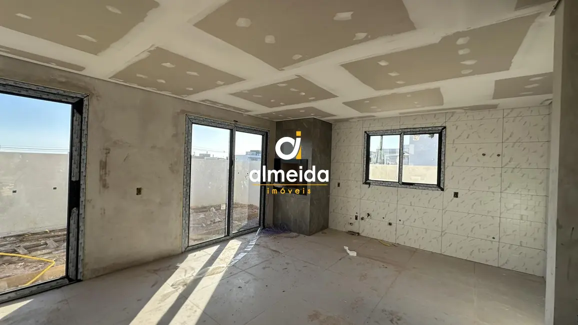 Foto 8 de Casa com 3 quartos à venda, 200m2 em Tomazetti, Santa Maria - RS