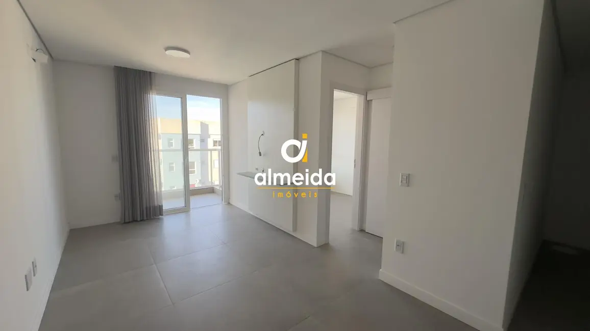 Foto 1 de Apartamento com 1 quarto para alugar, 42m2 em Camobi, Santa Maria - RS