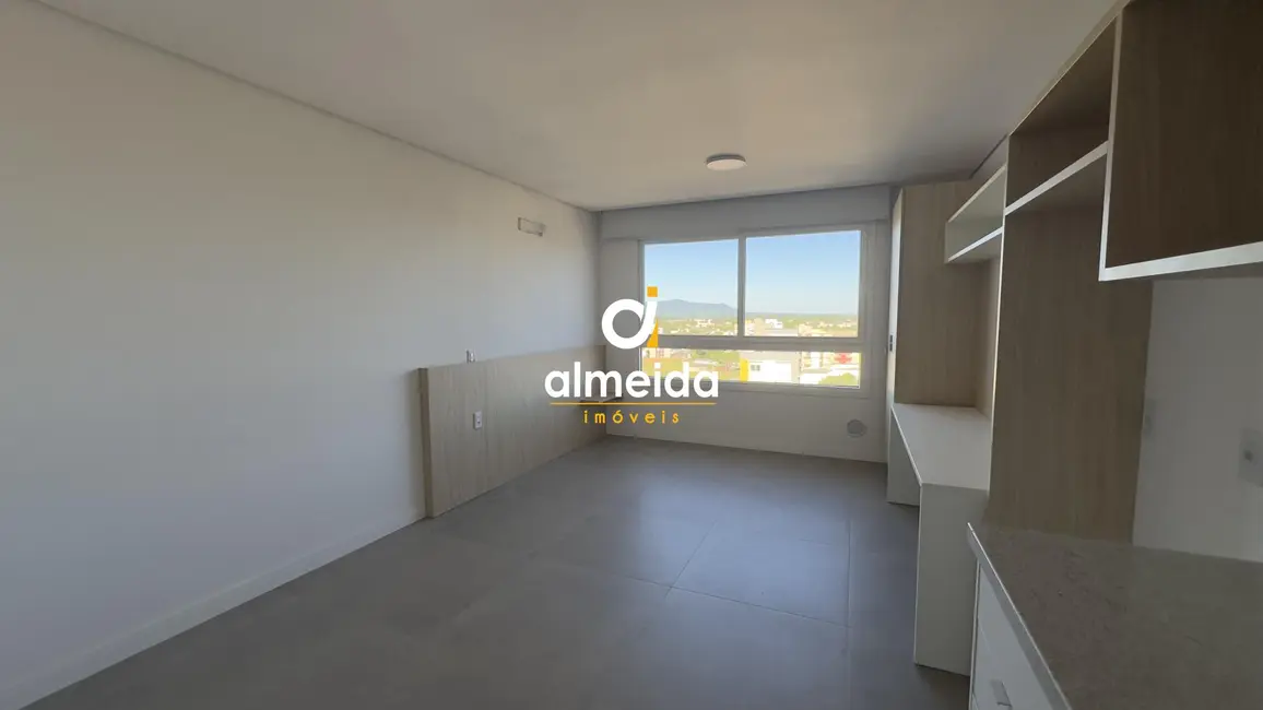 Foto 2 de Apartamento com 1 quarto para alugar, 28m2 em Camobi, Santa Maria - RS