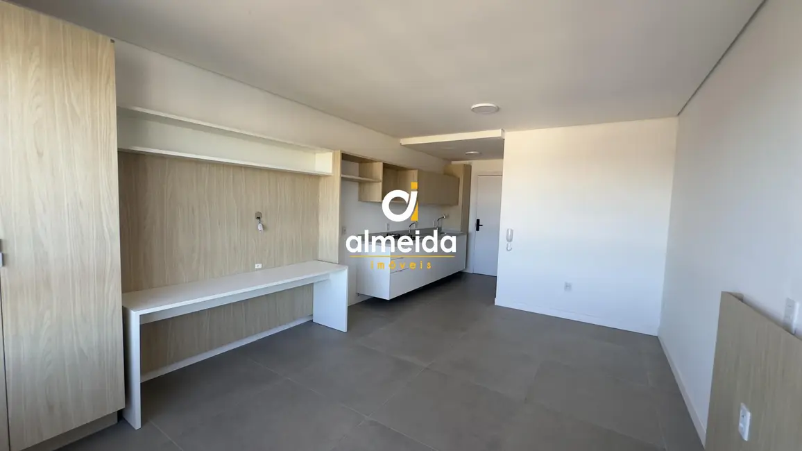 Foto 5 de Apartamento com 1 quarto para alugar, 28m2 em Camobi, Santa Maria - RS