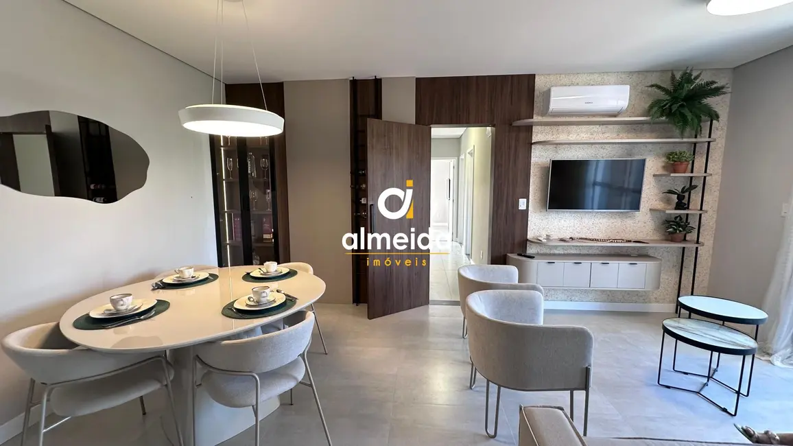 Foto 9 de Apartamento com 3 quartos à venda, 87m2 em Duque de Caxias, Santa Maria - RS