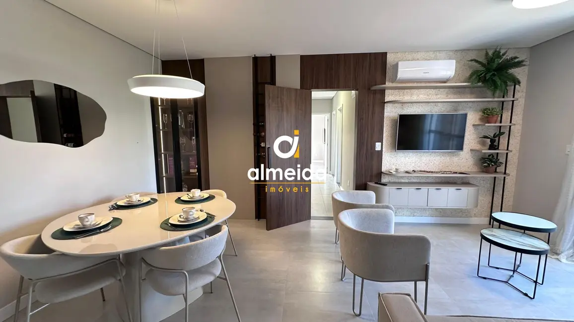 Foto 8 de Apartamento com 3 quartos à venda, 87m2 em Duque de Caxias, Santa Maria - RS