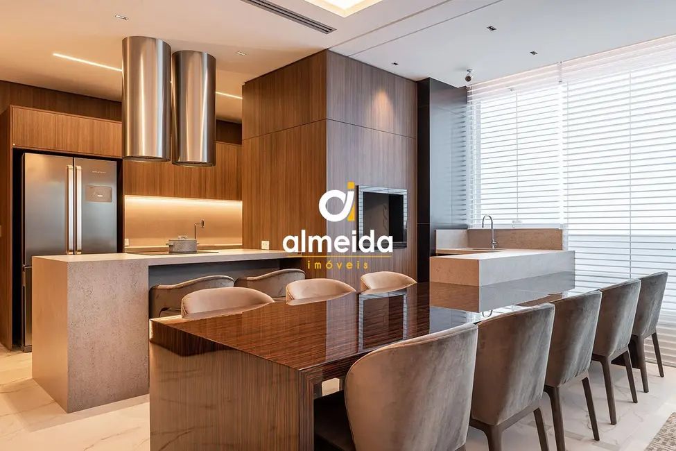 Apartamento com 3 quartos à venda, 155m2 em Bigorrilho, Curitiba - PR - imagem 6 Foto 6 de Apartamento com 3 quartos à venda, 155m2 em Bigorrilho, Curitiba - PR