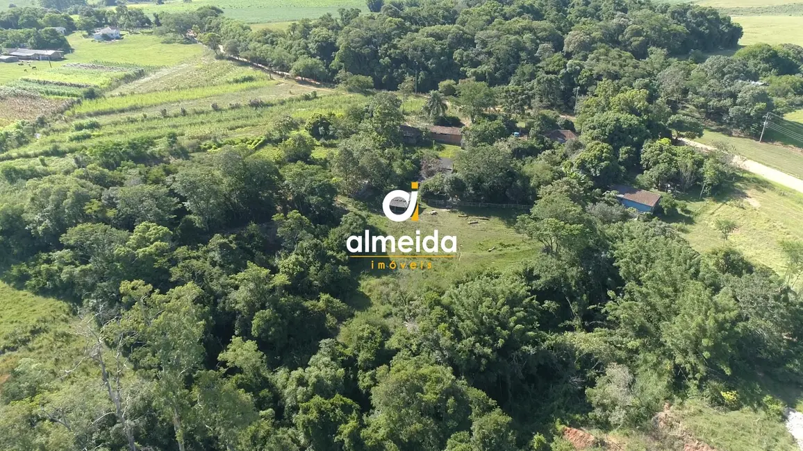 Foto 3 de Chácara com 3 quartos à venda, 100000m2 em Camobi, Santa Maria - RS