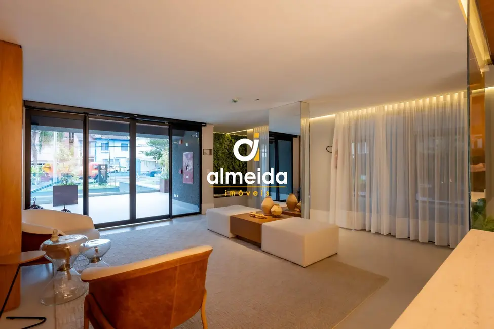 Apartamento com 1 quarto à venda, 54m2 em Bigorrilho, Curitiba - PR - imagem 5 Foto 5 de Apartamento com 1 quarto à venda, 54m2 em Bigorrilho, Curitiba - PR