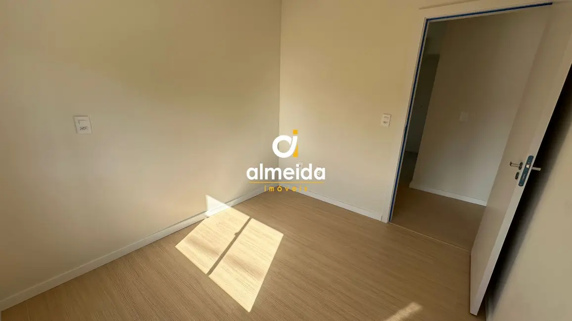 Apartamento com 2 quartos à venda, 52m2 em Camobi, Santa Maria - RS - imagem 9 Foto 9 de Apartamento com 2 quartos à venda, 52m2 em Camobi, Santa Maria - RS