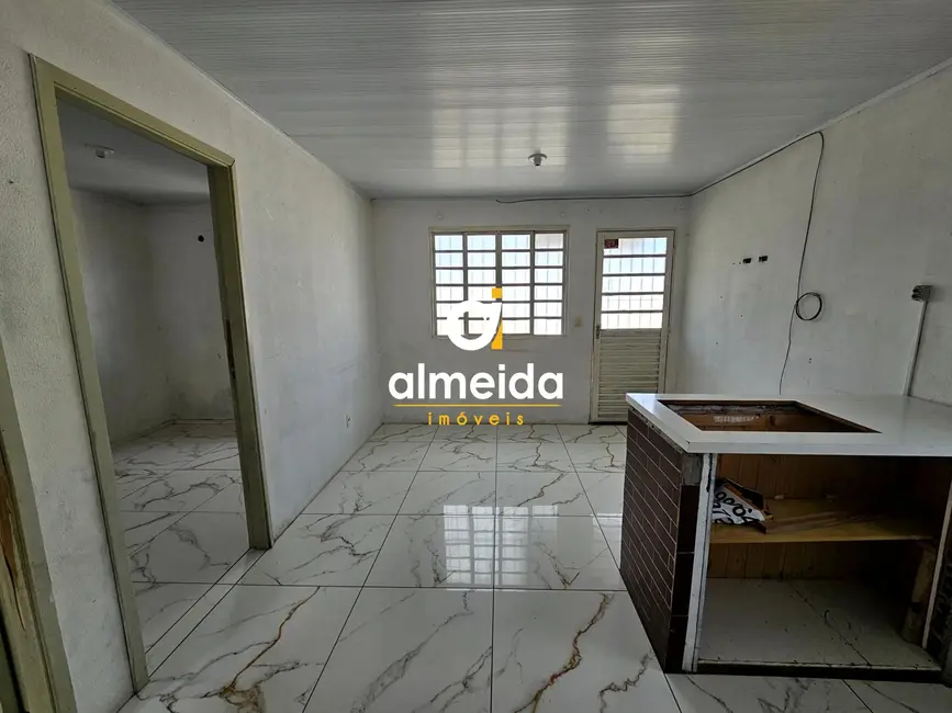 Foto 6 de Casa com 2 quartos à venda, 68m2 em Diácono João Luiz Pozzobon, Santa Maria - RS