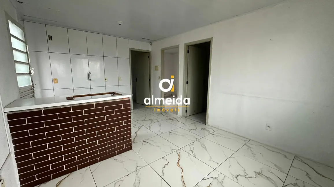 Foto 5 de Casa com 2 quartos à venda, 68m2 em Diácono João Luiz Pozzobon, Santa Maria - RS