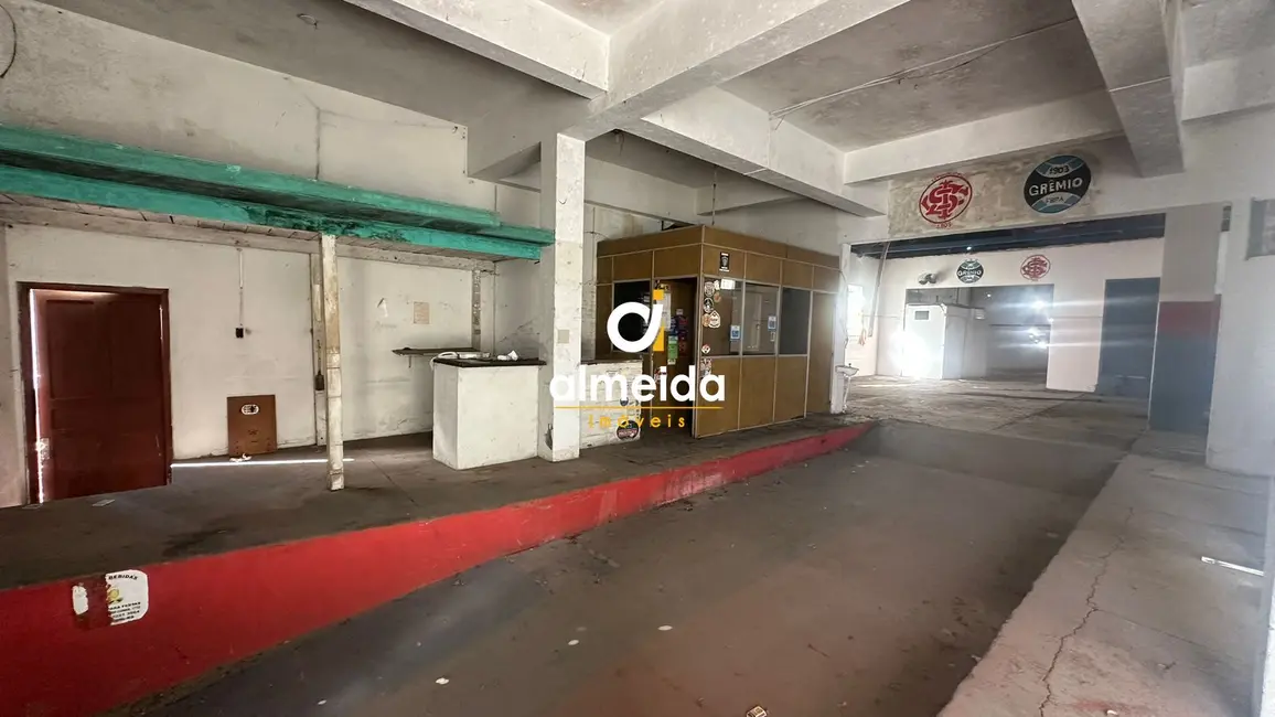 Foto 7 de Prédio Inteiro com 5 quartos à venda, 5000m2 em Nossa Senhora das Dores, Santa Maria - RS