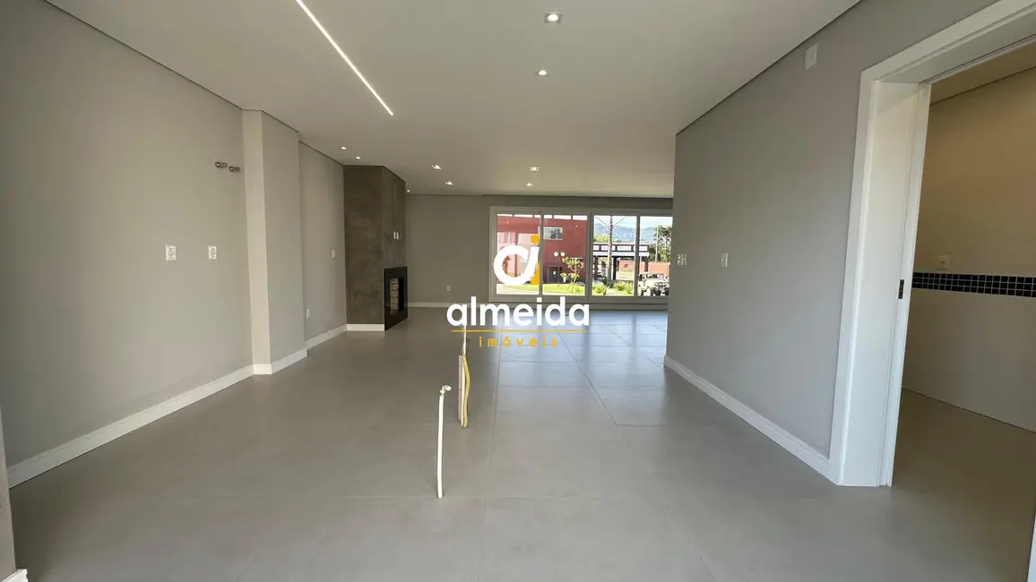 Foto 8 de Casa de Condomínio com 3 quartos à venda, 229m2 em Camobi, Santa Maria - RS