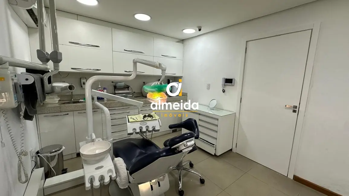 Sala Comercial com 2 quartos para alugar, 80m2 em Nossa Senhora de Fátima, Santa Maria - RS - imagem 8 Foto 8 de Sala Comercial com 2 quartos para alugar, 80m2 em Nossa Senhora de Fátima, Santa Maria - RS