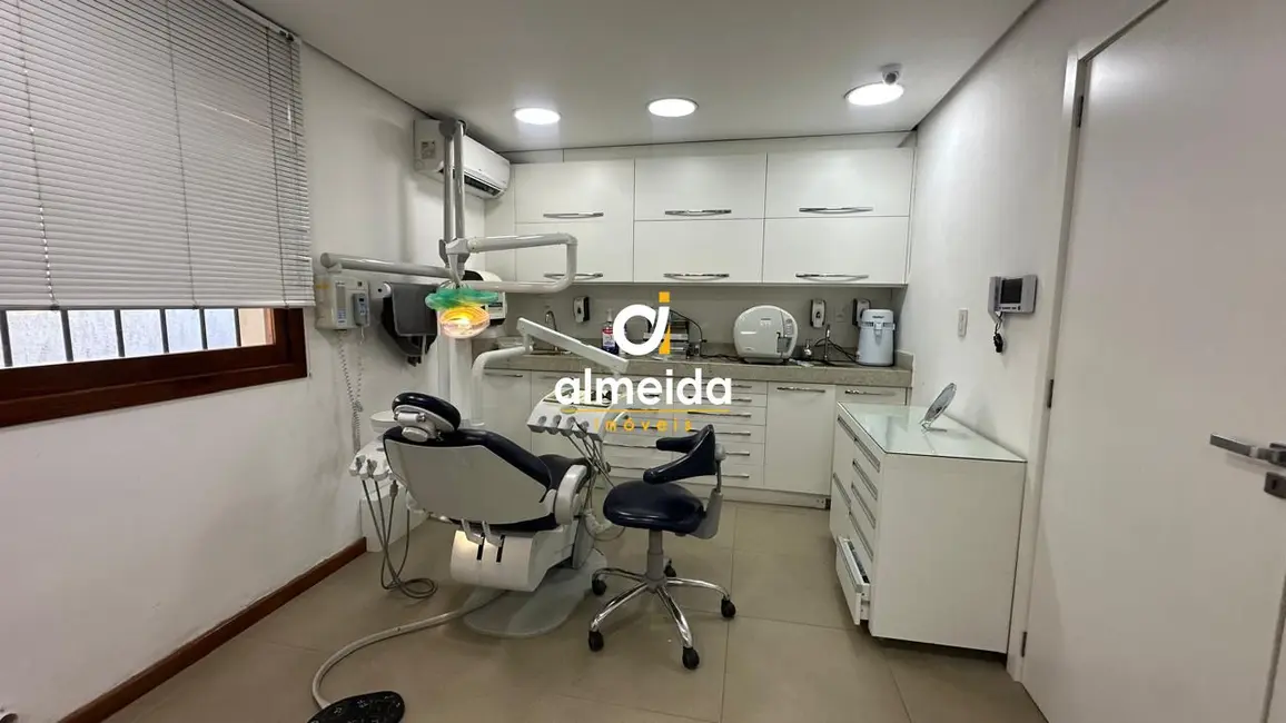 Sala Comercial com 2 quartos para alugar, 80m2 em Nossa Senhora de Fátima, Santa Maria - RS - imagem 6 Foto 6 de Sala Comercial com 2 quartos para alugar, 80m2 em Nossa Senhora de Fátima, Santa Maria - RS