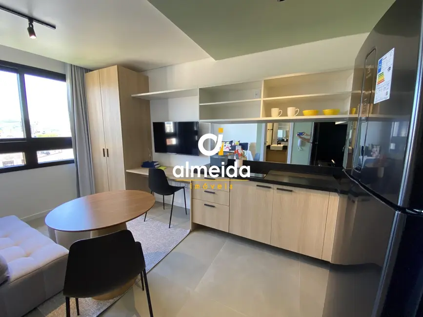 Foto 5 de Apartamento com 1 quarto para alugar, 45m2 em Camobi, Santa Maria - RS