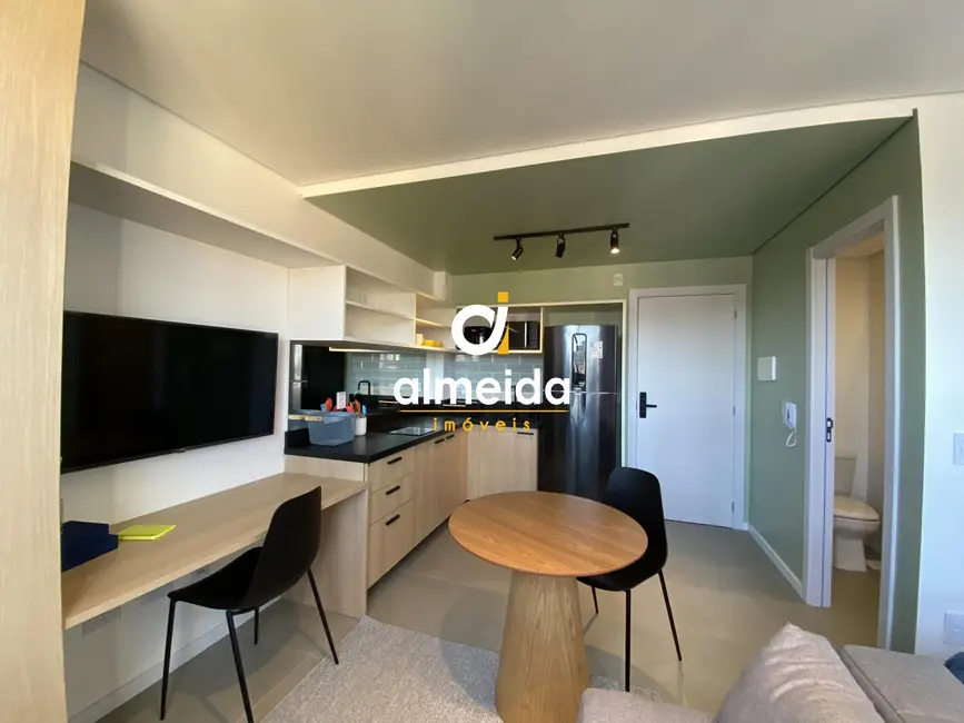 Foto 9 de Apartamento com 1 quarto para alugar, 45m2 em Camobi, Santa Maria - RS