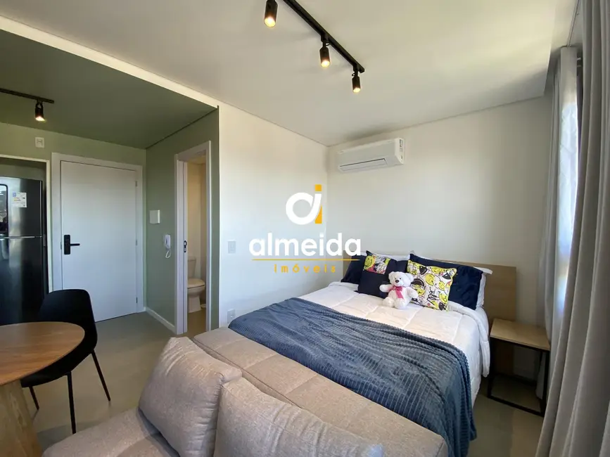 Foto 8 de Apartamento com 1 quarto para alugar, 45m2 em Camobi, Santa Maria - RS