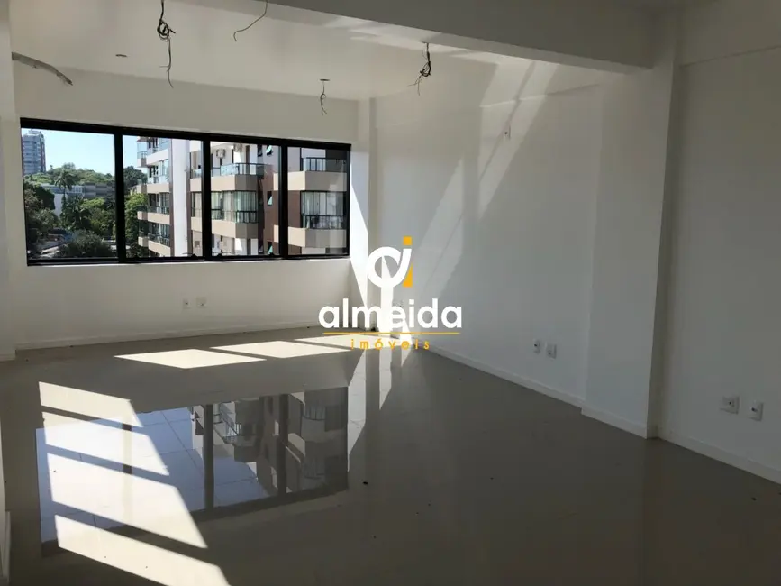 Sala Comercial com 1 quarto para alugar, 34m2 em Nossa Senhora das Dores, Santa Maria - RS - imagem 3 Foto 3 de Sala Comercial com 1 quarto para alugar, 34m2 em Nossa Senhora das Dores, Santa Maria - RS