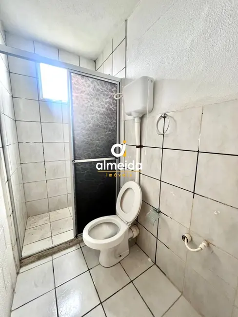 Foto 5 de Apartamento com 2 quartos para alugar, 44m2 em Nossa Senhora Medianeira, Santa Maria - RS