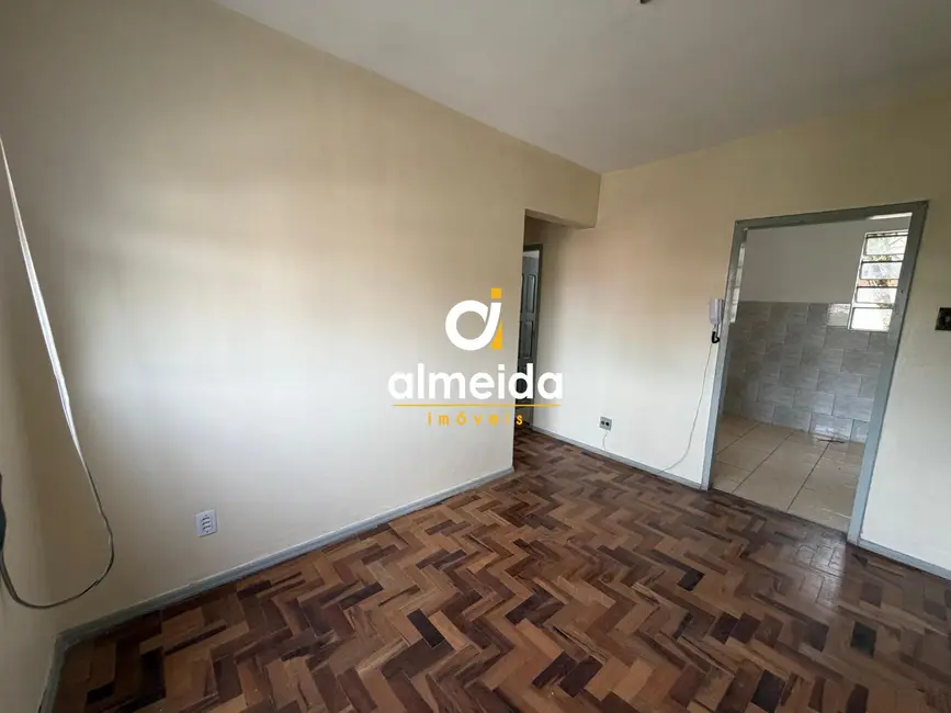 Foto 4 de Apartamento com 2 quartos à venda, 48m2 em Nossa Senhora de Lourdes, Santa Maria - RS