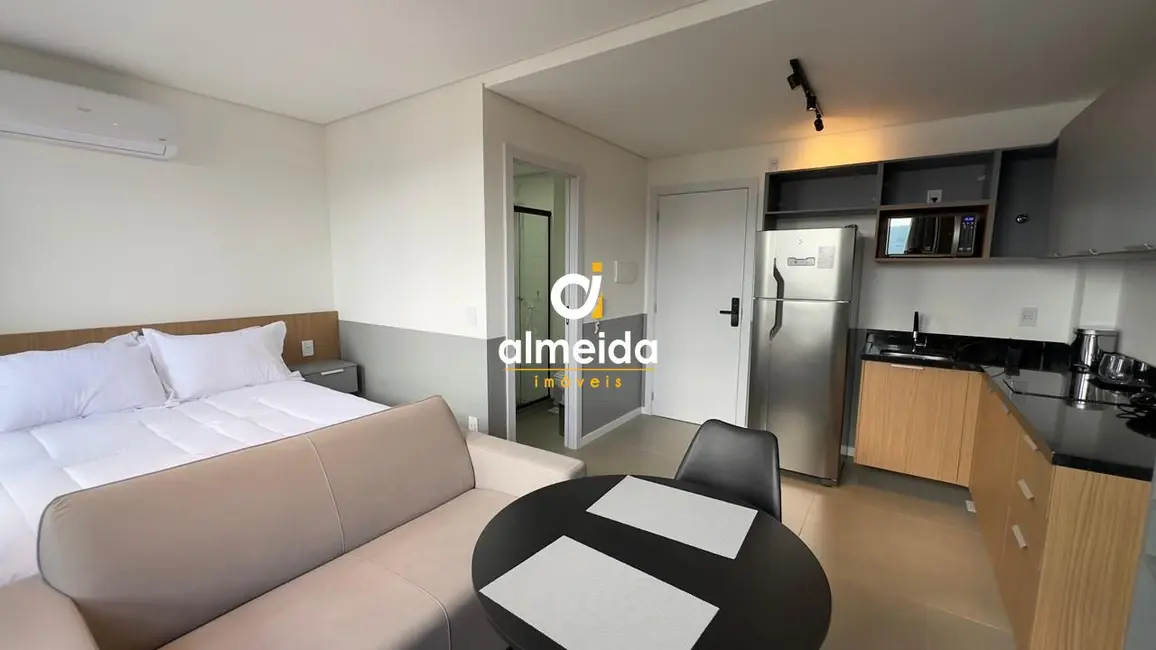 Foto 7 de Apartamento com 1 quarto para alugar, 25m2 em Camobi, Santa Maria - RS