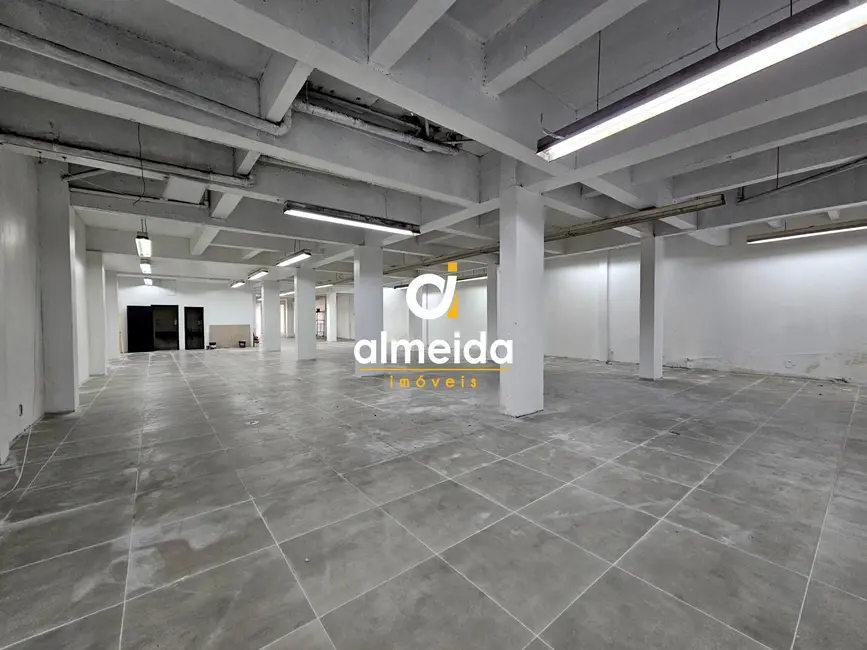 Foto 5 de Sala Comercial com 1 quarto para alugar, 650m2 em Centro, Santa Maria - RS