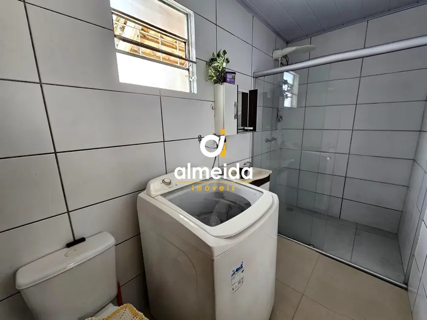 Foto 9 de Casa com 2 quartos à venda, 40m2 em Diácono João Luiz Pozzobon, Santa Maria - RS
