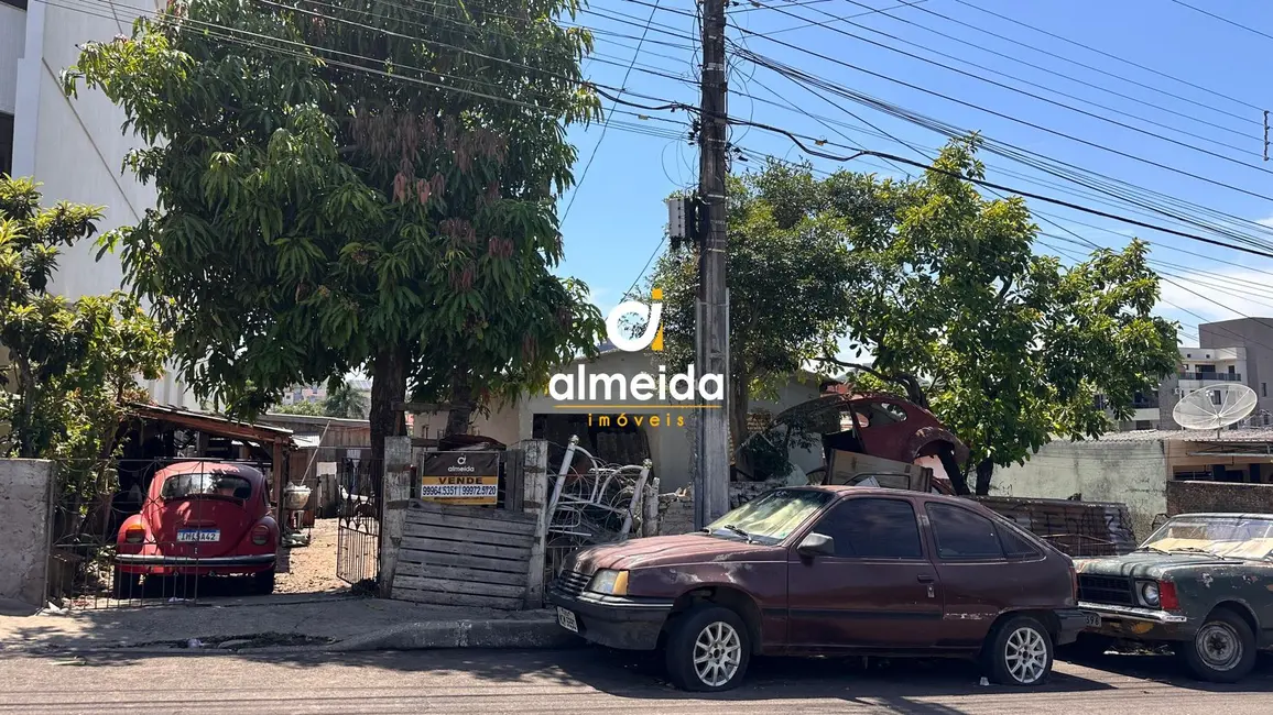 Foto 1 de Terreno / Lote à venda, 727m2 em Nossa Senhora de Lourdes, Santa Maria - RS