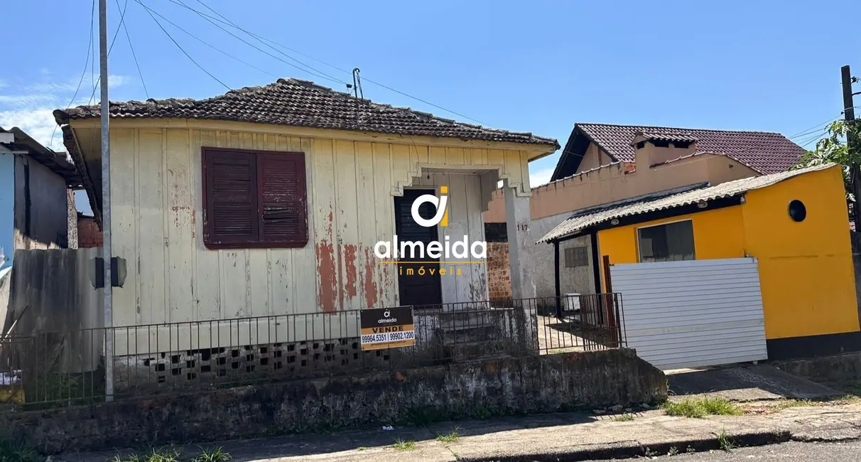 Foto 1 de Terreno / Lote à venda, 520m2 em Nonoai, Santa Maria - RS